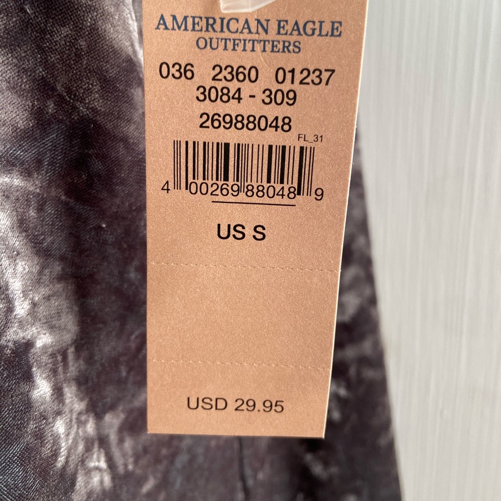 AEO NWT MOSS GREEN VELVET CAMI SZ S - Picture 4 of 4